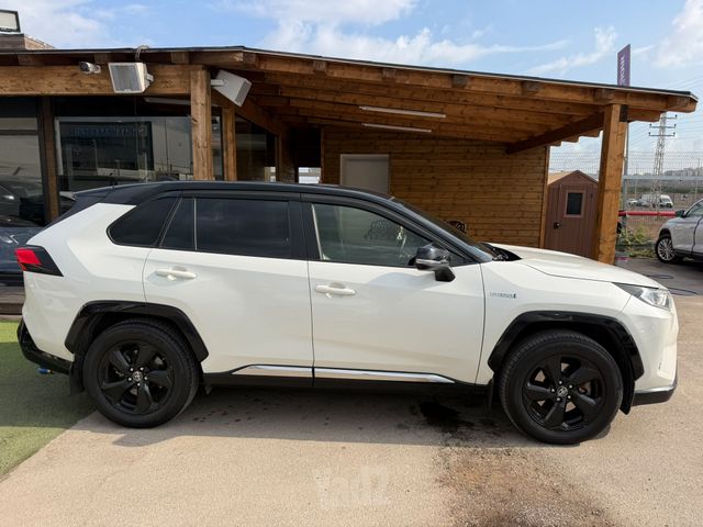מודעת רכב טויוטה RAV4 2
