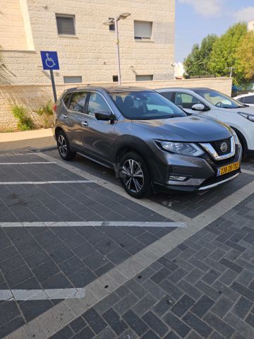 מודעת רכב ניסאן אקס טרייל