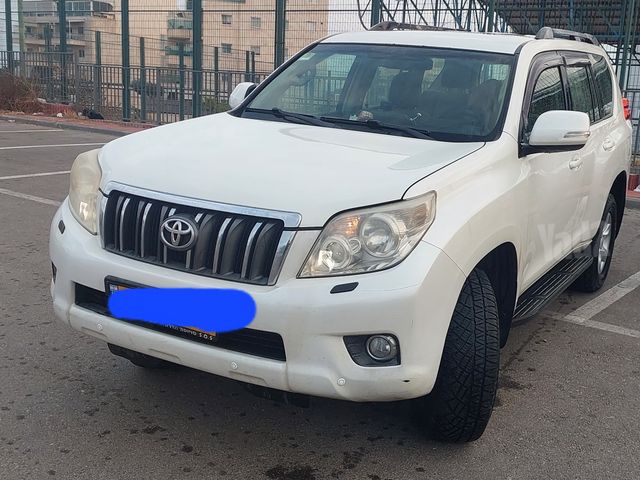 מודעת רכב טויוטה לנד קרוזר