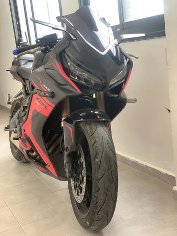 מודעת רכב הונדה CBR650R
