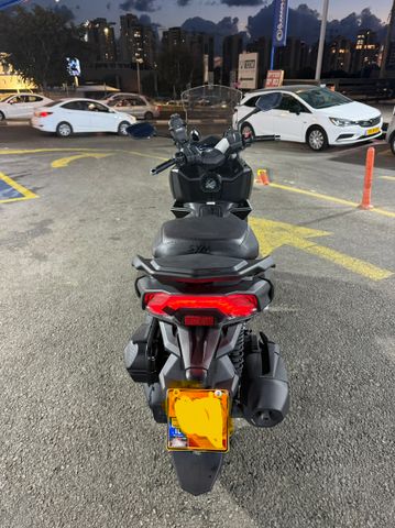 מודעת רכב סאן יאנג ג'וירייד 300 15