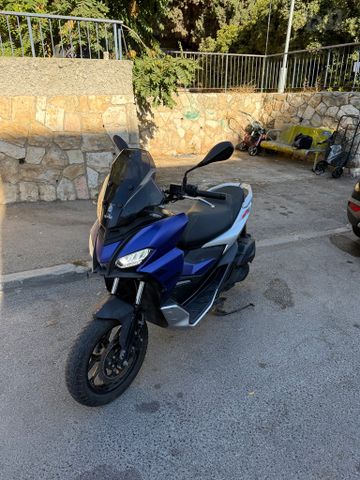 מודעת רכב אפריליה SR GT 125