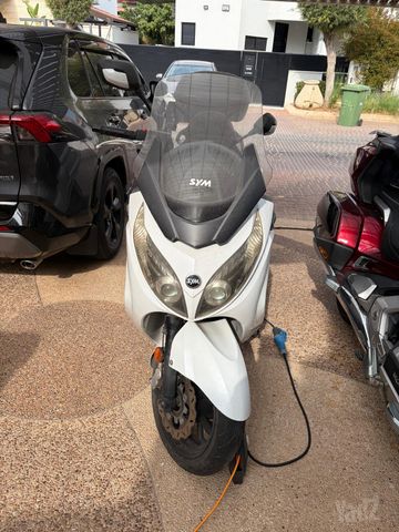 מודעת רכב סאן יאנג מקסים 600