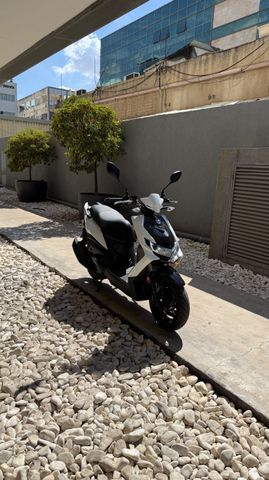 מודעת רכב סאן יאנג Jet 4 RX