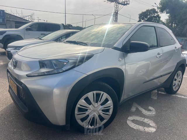 אייגו X Pure אוט׳ 1.0 (72 כ״ס)