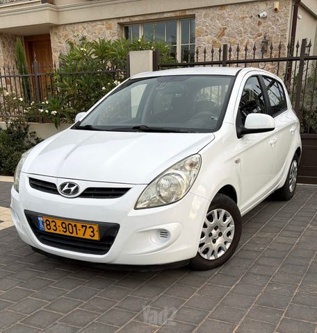 מודעת רכב יונדאי i20