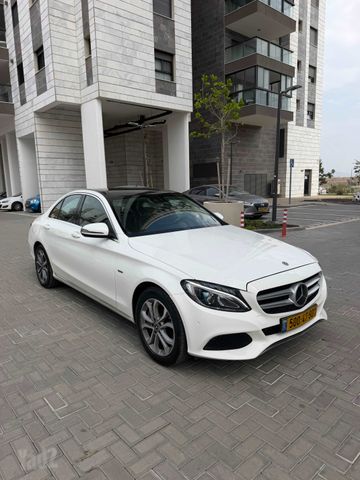 מודעת רכב מרצדס-בנץ C-class 2