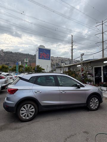 מודעת רכב סיאט ארונה 1