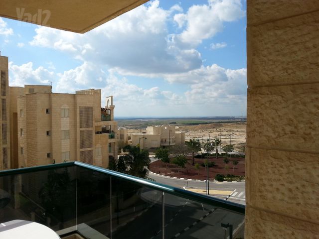 גדעון האוזנר 7