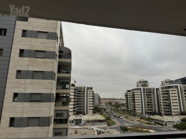 הנרייטה סאלד 65