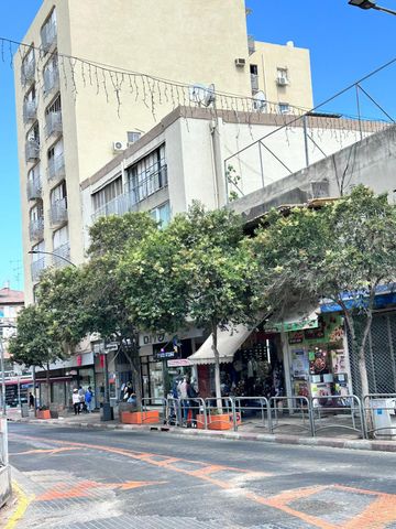 רוטשילד 40