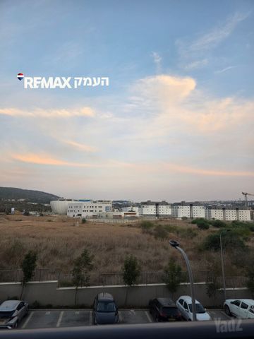 דירה, השכונה המערבית/שכונת השקדיות, מגדל העמק