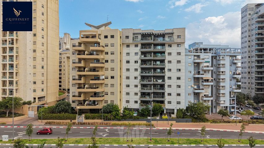 יצחק מודעי 3