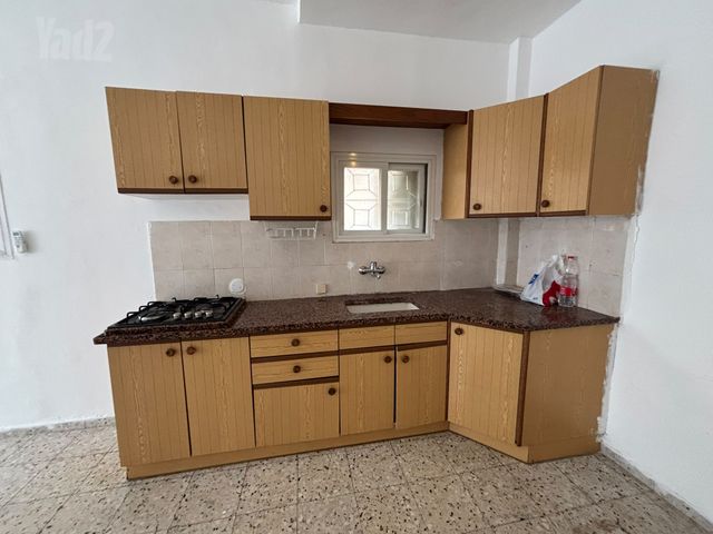 דירה, שינקין, גבעתיים