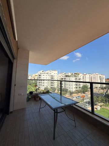 דירה