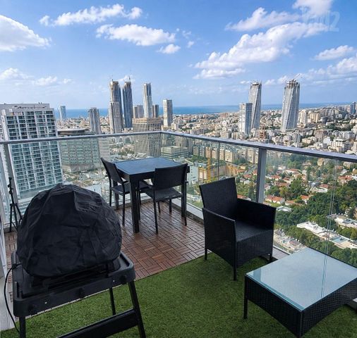 דרך מנחם בגין 144