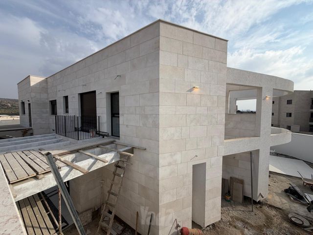 שנהב 