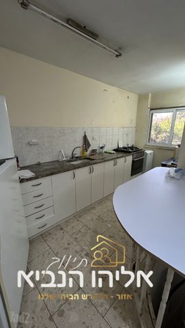 התותחנים 