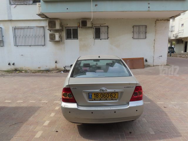קורולה Sun Plus אוט׳ 1.6 (110 כ״ס)