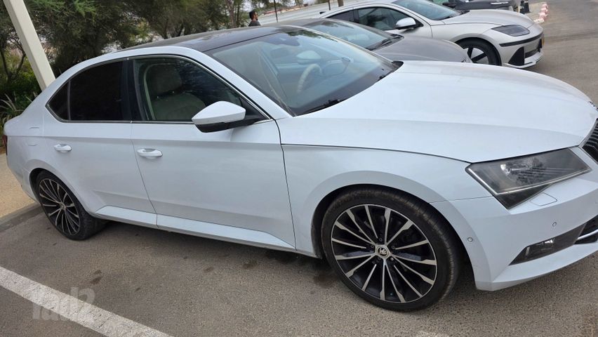 מודעת רכב סקודה סופרב