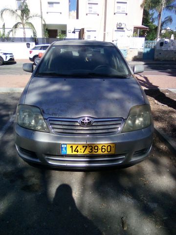 מודעת רכב טויוטה קורולה
