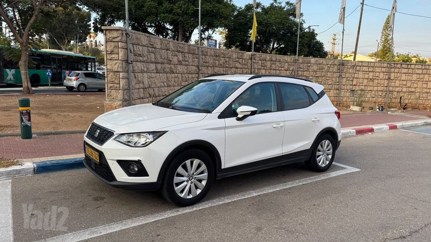 מודעת רכב סיאט ארונה
