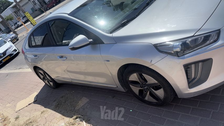 מודעת רכב יונדאי איוניק