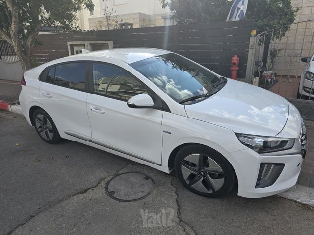 מודעת רכב יונדאי איוניק