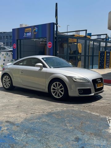 מודעת רכב אאודי TT