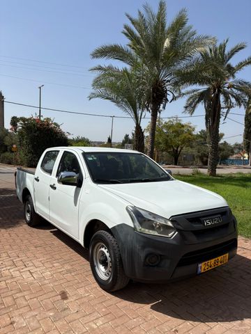 מודעת רכב איסוזו די-מקס