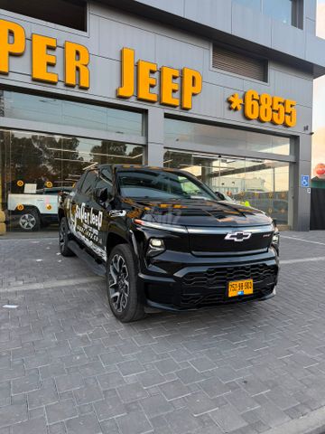 מודעת רכב שברולט סילברדו EV