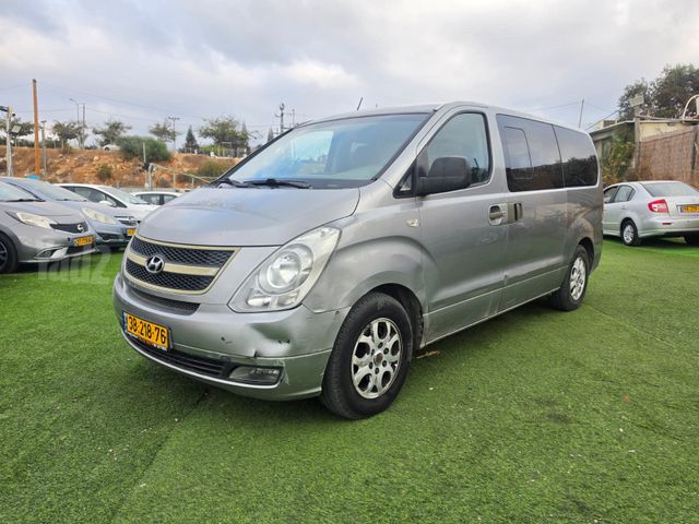 מודעת רכב יונדאי H-1 / i800