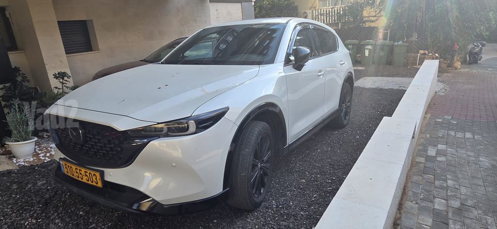 CX-5 4X2 Pure Black אוט׳ 4 דל 2.0 (165 כ״ס)