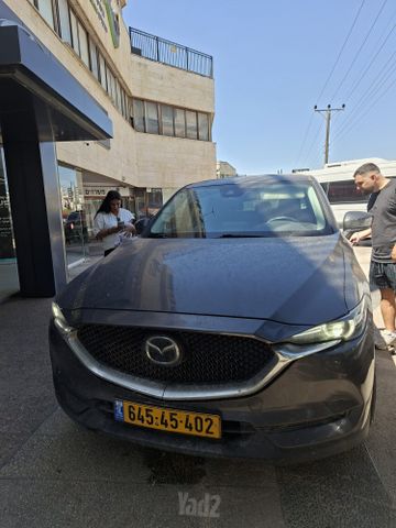 מודעת רכב מאזדה CX-5