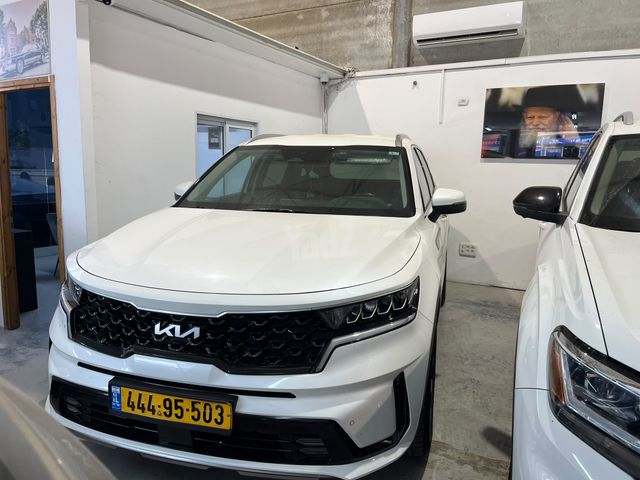 מודעת רכב קיה סורנטו