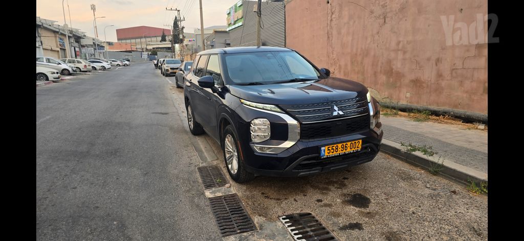 מודעת רכב מיצובישי אאוטלנדר
