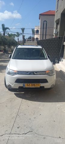 מודעת רכב מיצובישי אאוטלנדר