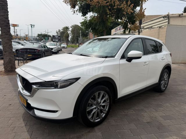 מודעת רכב מאזדה CX-5