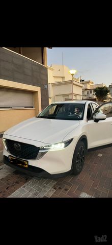 מודעת רכב מאזדה CX-5