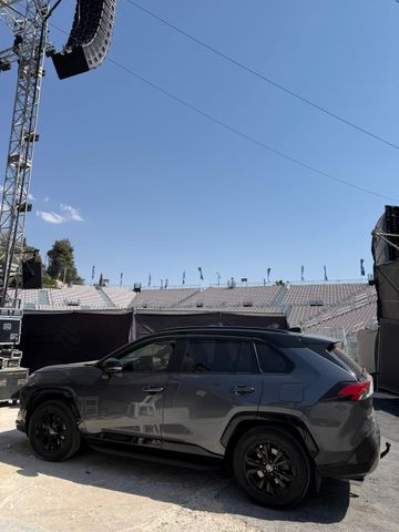 מודעת רכב טויוטה RAV4