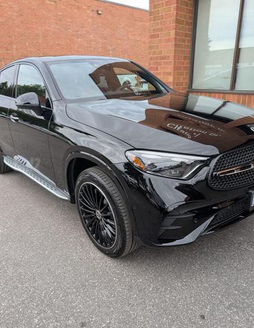GLC קופה  AMG Platinum GLC 300 אוט׳ פנאי-שטח 5 דל 2.0 (255 כ״ס)