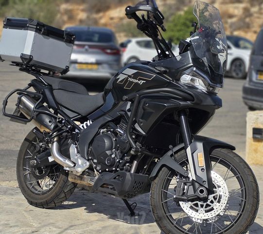 מודעת רכב CF MOTO 700MT