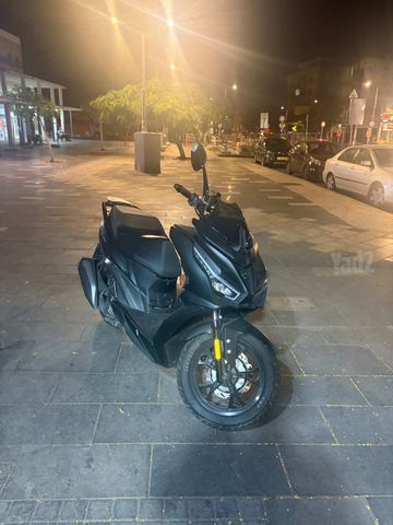 מודעת רכב סאן יאנג Jet 14 EVO