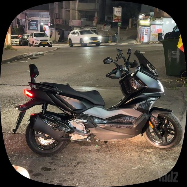 מודעת רכב סאן יאנג ADX 300