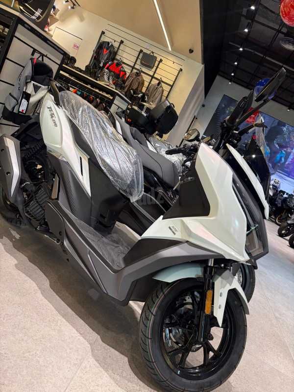 מודעת רכב סאן יאנג Jet 14 EVO
