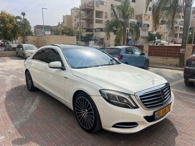 מודעת רכב מרצדס-בנץ S-class