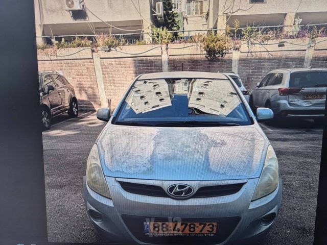 מודעת רכב יונדאי i20