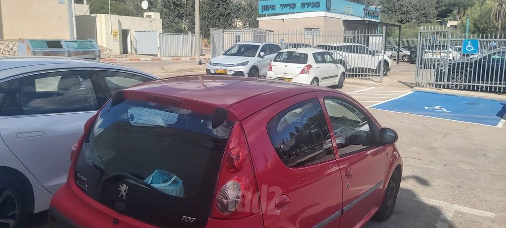 מודעת רכב פיג'ו 107
