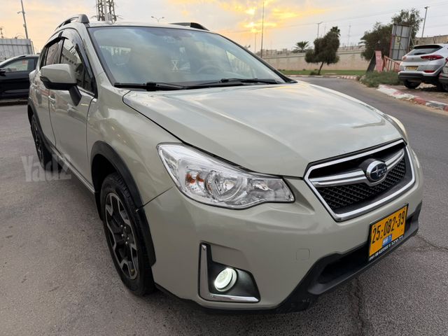 מודעת רכב סובארו XV 1