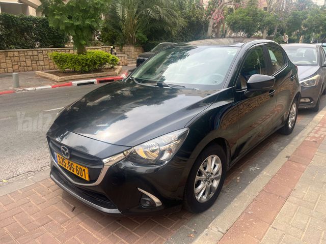 מודעת רכב מאזדה 2 2
